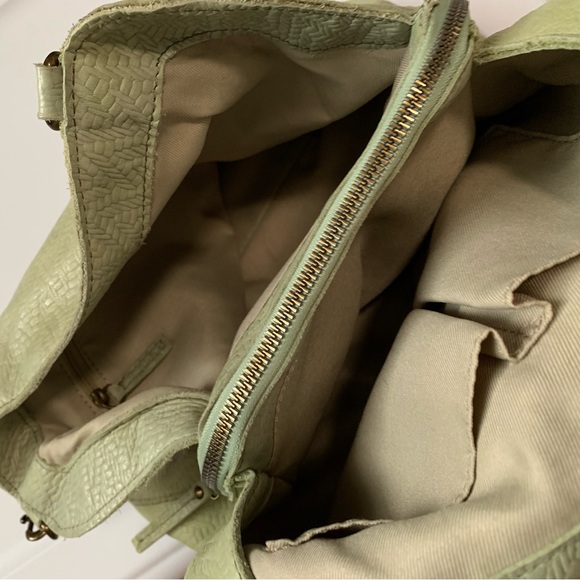 American Leather Handbag. Soft Leather. - Picture 5 of 15